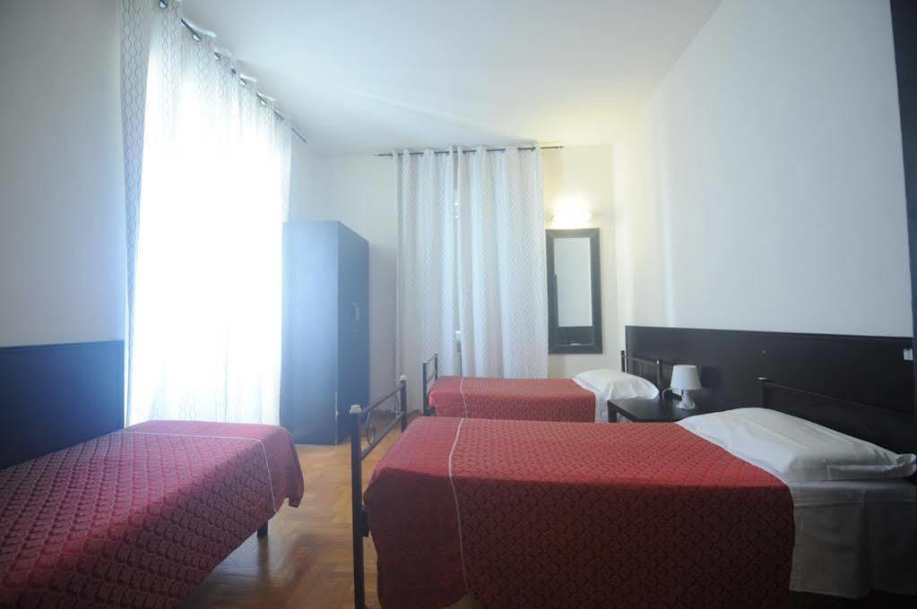 Hotel Lella Rom Exteriör bild